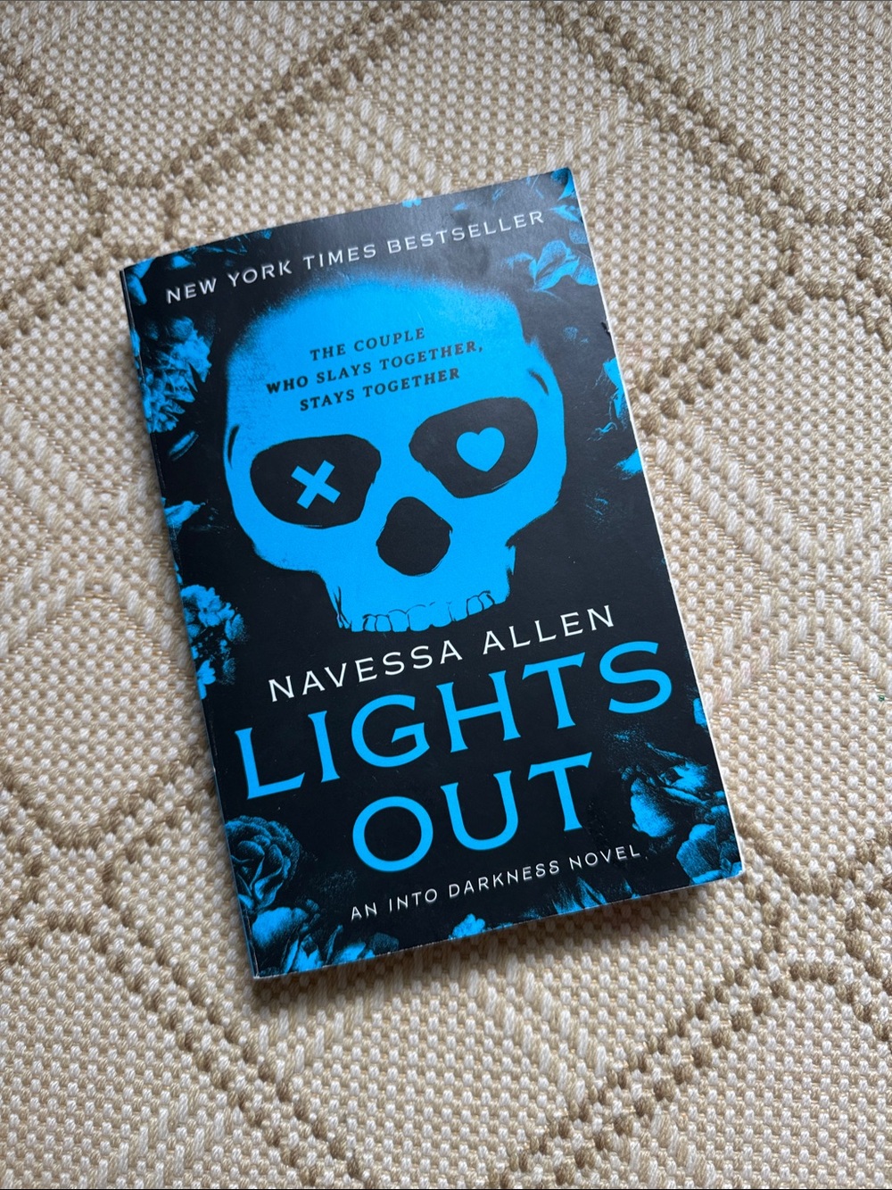 Lights Out Navessa Allen 🌶️ spicy stalker book, viral read! Read once